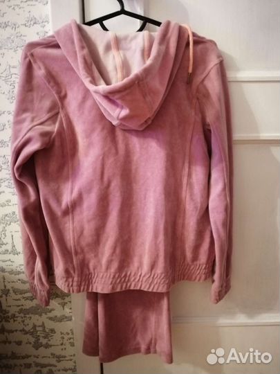 Спортивный костюм 152