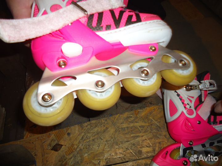 Продам детские роликовые коньки