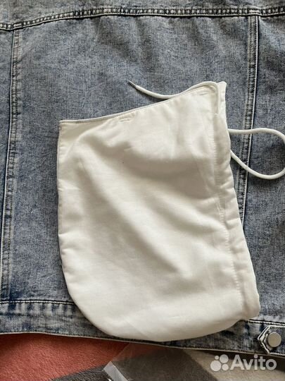 Джинсовка с капюшоном женская