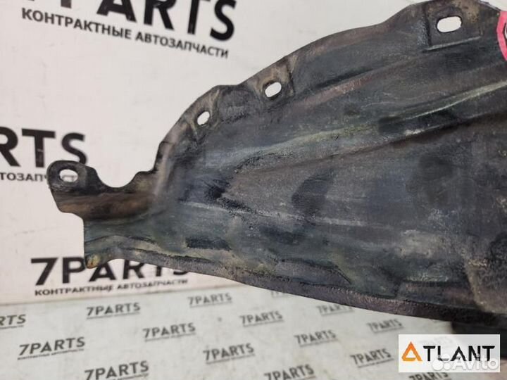 Подкрылок передний левый nissan laurel