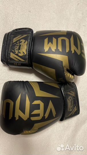 Боксерские перчатки