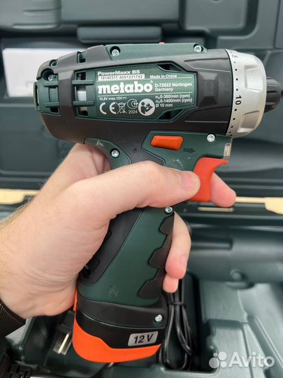 Шуруповерт Metabo PowerMaxx BS +LC 40 618140310