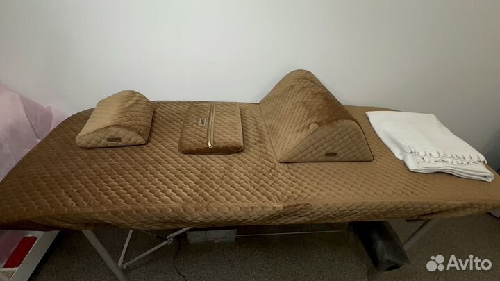 Матрас и подушки для наращивания ресниц