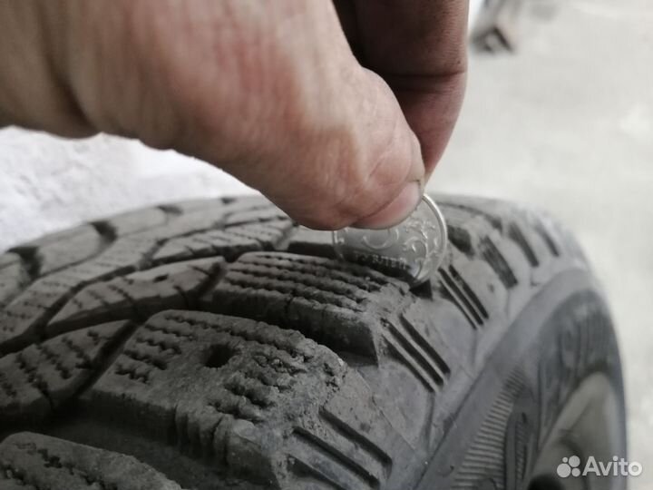 Bridgestone Blizzak Spike-01 195/65 R15