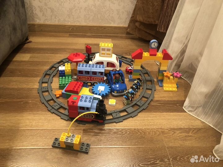 Lego duplo поезд