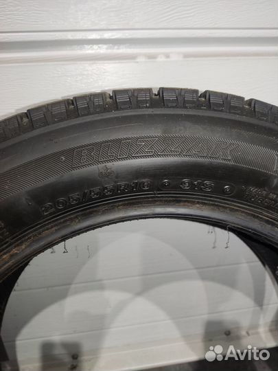 Bridgestone Blizzak VRX 205/55 R16 91S