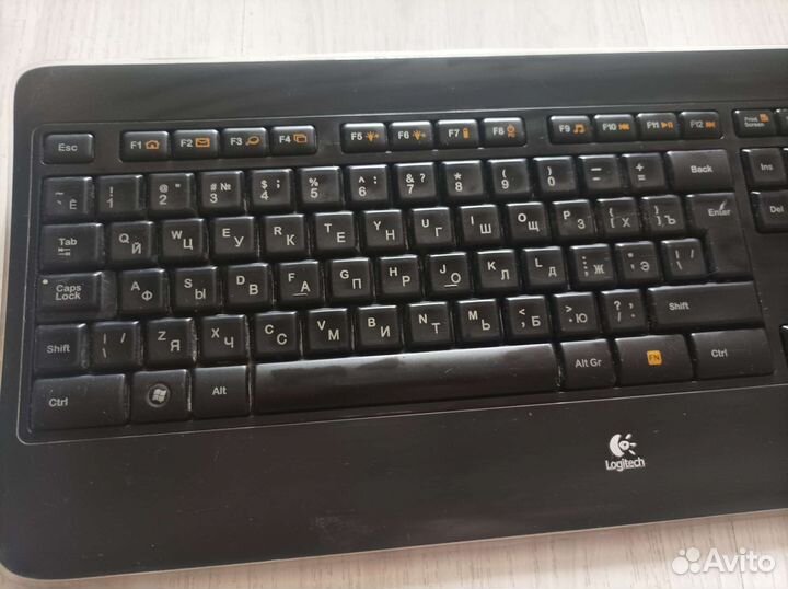 Клавиатура logitech k800