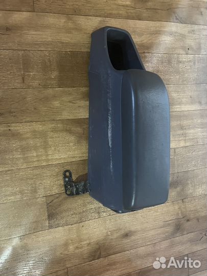 Подлокотник бар