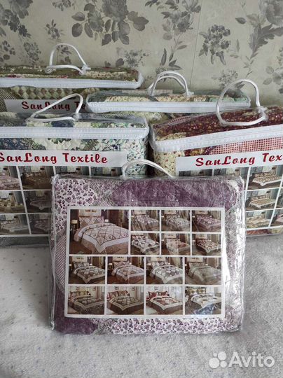 Покрывало на кровать новое