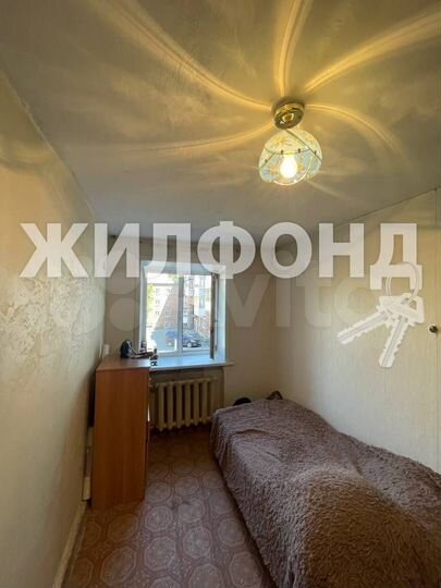 Комната 12 м² в 1-к., 1/4 эт.