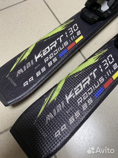 Горные лыжи и ботинки