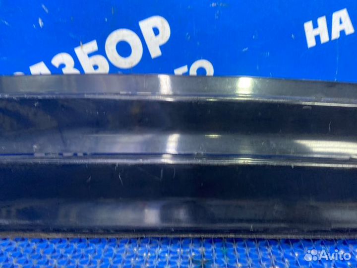 Накладка на крыло Jeep Grand Cherokee 1995