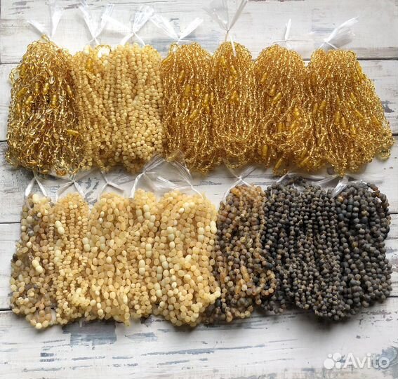 Янтарь. Детские бусы из янтаря