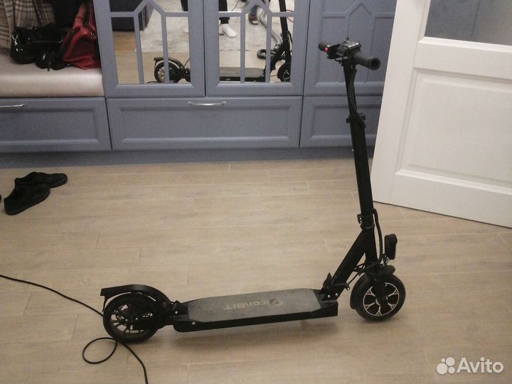 Самокат взрослый/детский электрический бу