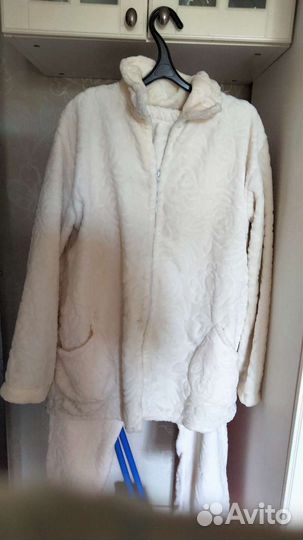 Женский костюм новый