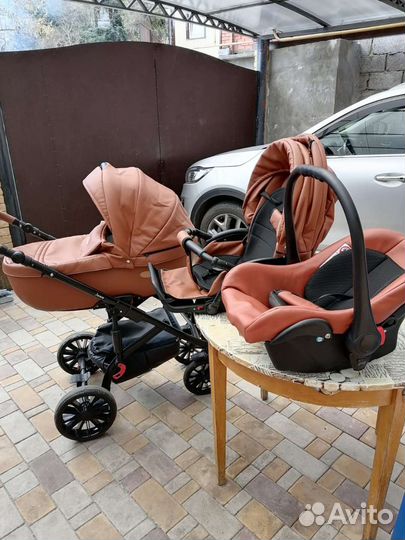 Коляска 3 в 1