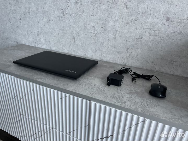 Ноутбук Ryzen 3 2200U/8Gb/480SSD/Vega 3