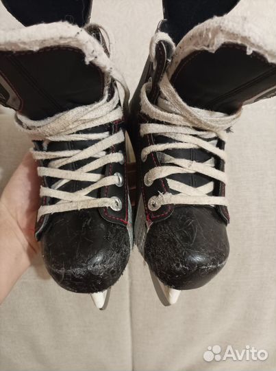 Хоккейные коньки bauer 31 размер