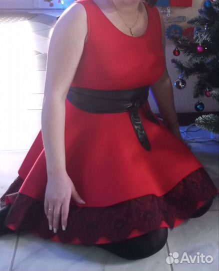 Платье женское