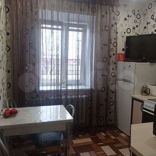 1-к. квартира, 40 м², 1/5 эт.