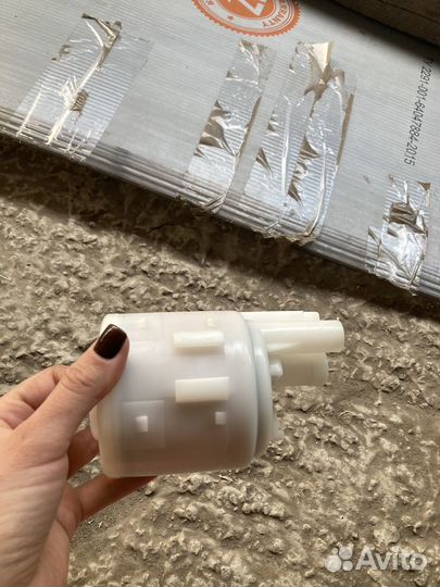 Фильтр топливный Nissan 16400-4M405