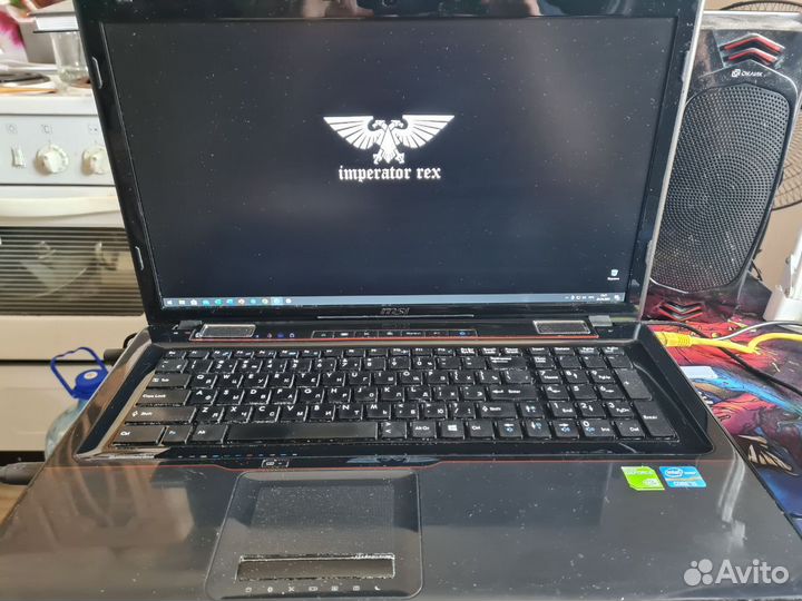Ноутбук MSI