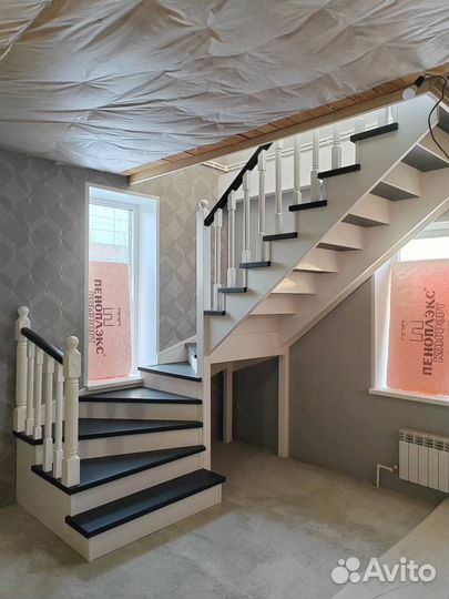 Металлокаркас лестницы