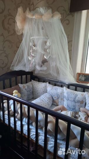 Комплект в детскую кроватку бортики