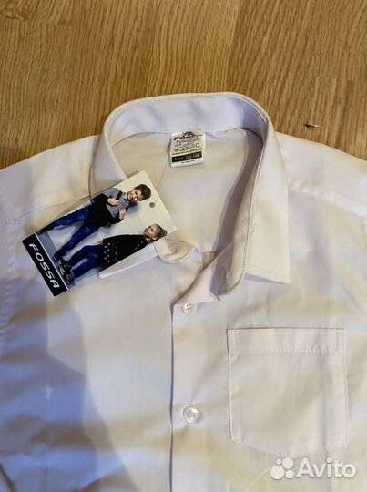 Рубашка школьная новая