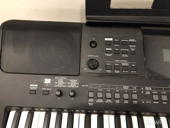 Синтезатор yamaha psr e463, пюпитр, стойка, стул