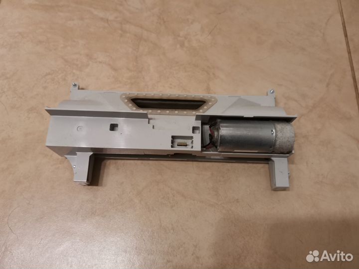 Xiaomi Mi Robot Vacuum Cleaner на запчасти