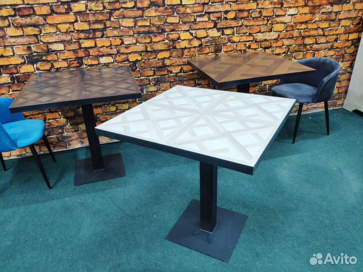Квадратные столы для кафе
