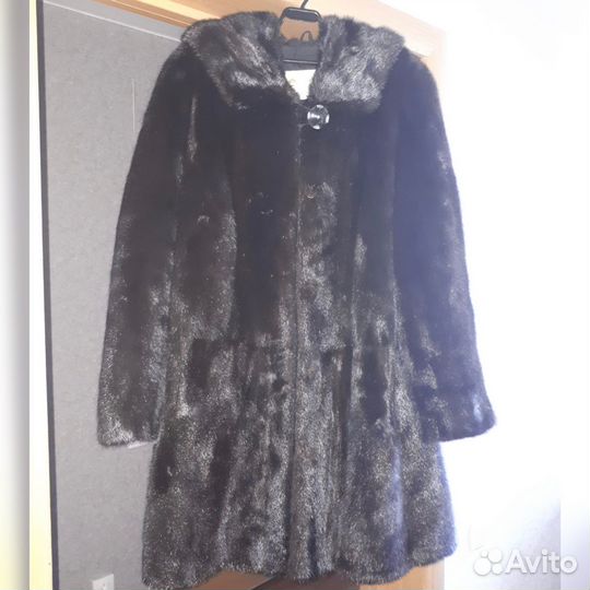 Шуба норковая, утепленная, в идеальном состоянии