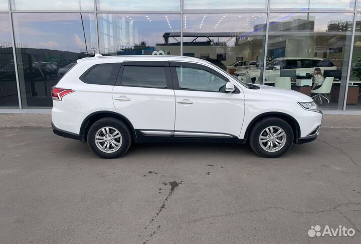 Mitsubishi Outlander 2.0 CVT, 2016, 140 650 км