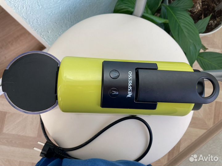 Капсульная кофемашина delonghi nespresso