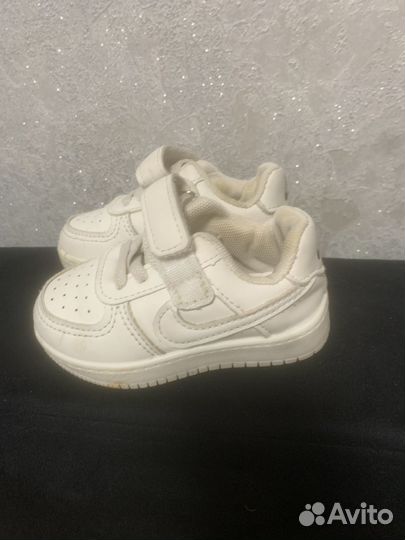 Кроссовки детские nike