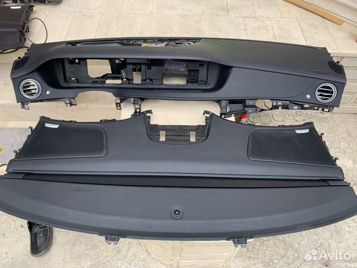 Кожаный салон сидения Мерседес