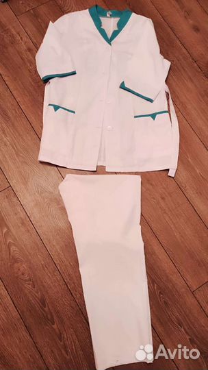 Медицинский костюм 48 + новые медицинские брюки 50