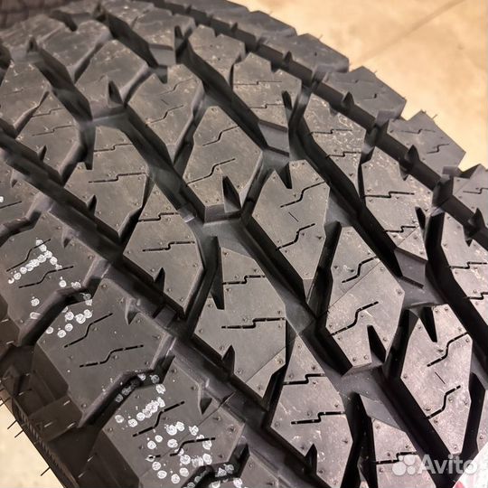 Landspider Wildtraxx A/T 285/70 R17 121S