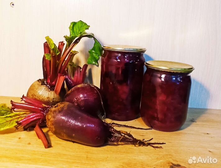 Огурцы соленые и маринованные, варенье