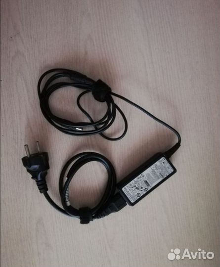 Блок питания для ноутбука
