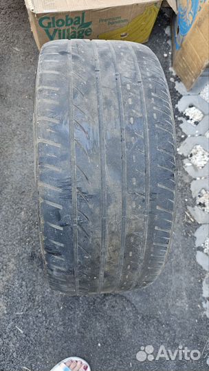 Headway HU901 245/40 R19