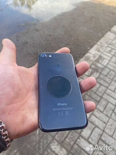 Телефон iPhone 7 128gb