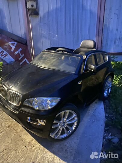 Музыкальная машина электромобиль BMW X6 б/у