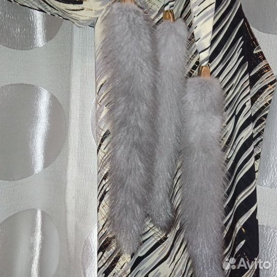 Шаль,палантин с кистями из голубой норки