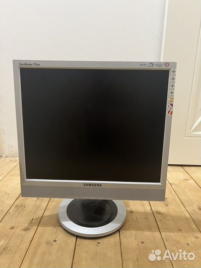 Мониторы Samsung 3шт