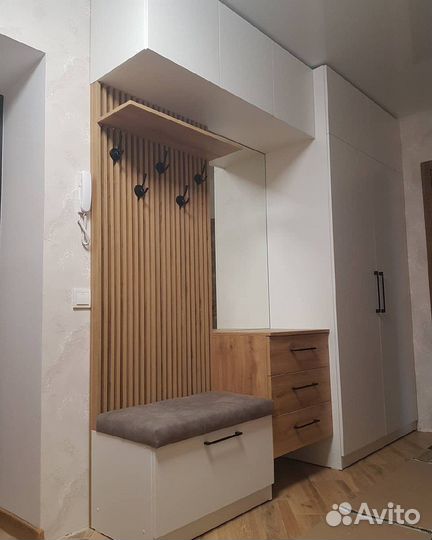 Прихожая на заказ по размерам для одежды