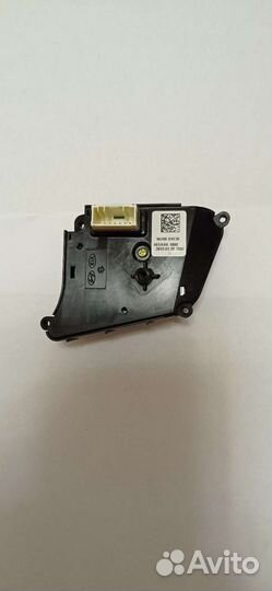 Кнопка на руль управлением меню Киа Спортейдж 4