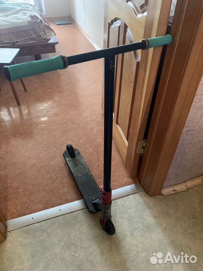 Продам трюковой самокат