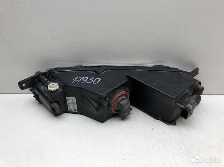 Фара противотуманная правая Volkswagen Passat B8 2